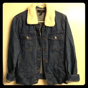 fur collar denim jacket